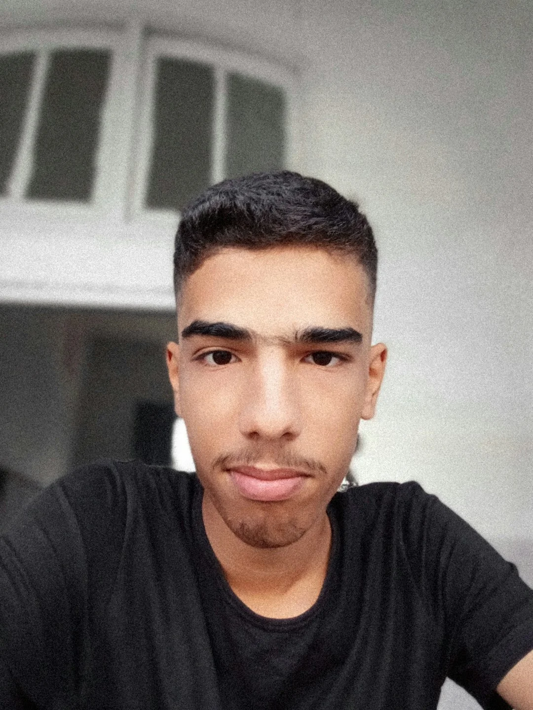 NG個人檔案照片示例