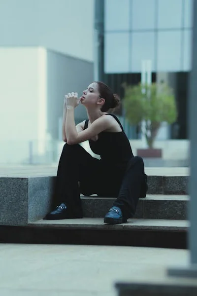 Bumble女網友使用心得：女性主動發訊機制對交友效果的實際影響分析